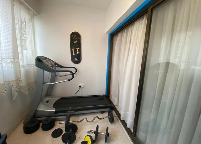 Comfortable 2Br Apartment & Office & Fitness Room